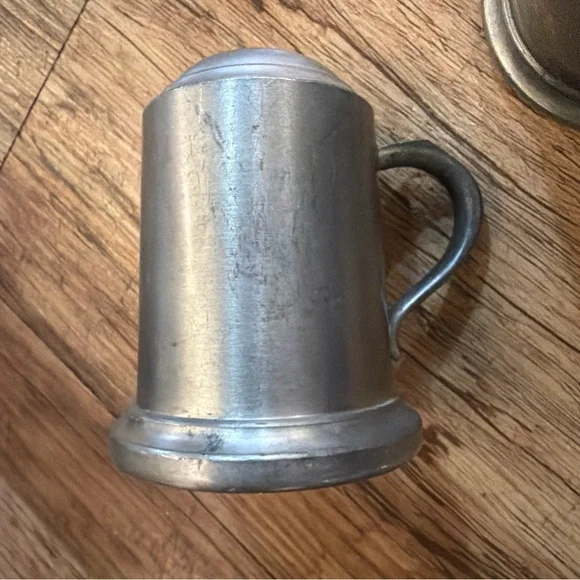 Web Salt & Pepper Shakers 2” H And A Child’s Cup Or Sugar Dish Marked Genuin - Picture 9 of 12